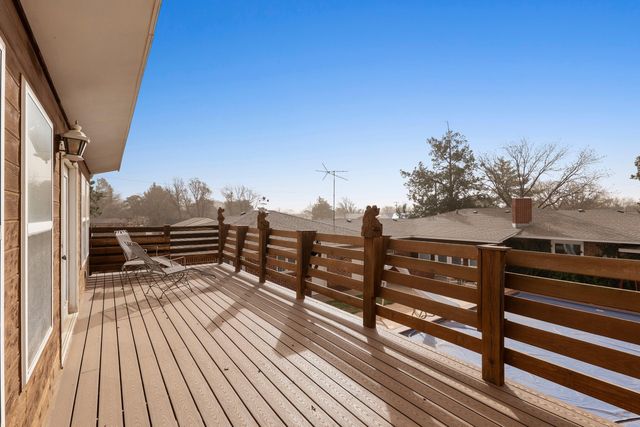 1100 W Lubbock Street, Slaton, TX 79364