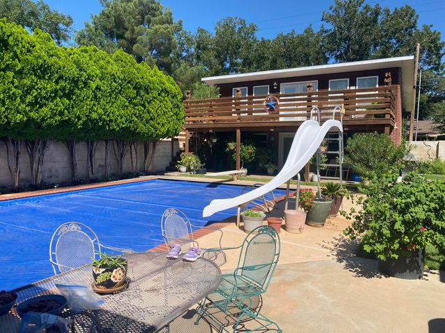 1100 W Lubbock Street, Slaton, TX 79364