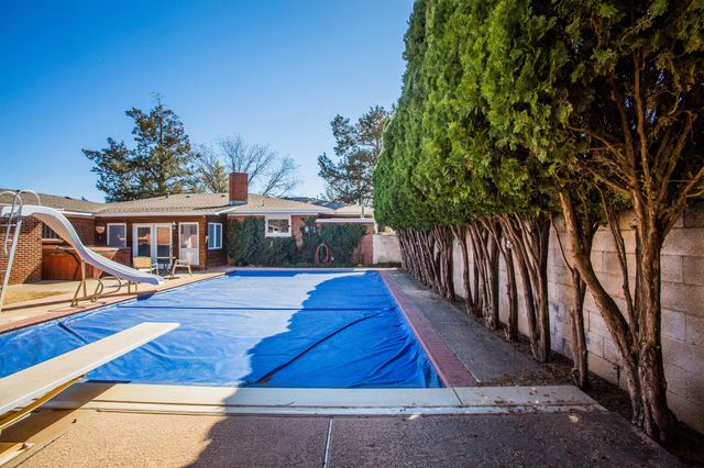 1100 W Lubbock Street, Slaton, TX 79364