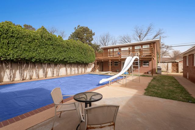 1100 W Lubbock Street, Slaton, TX 79364