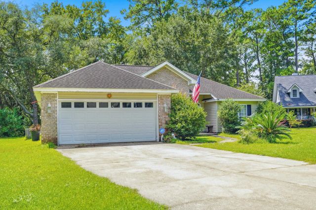 213 Jericho Ct., Georgetown, SC 29440
