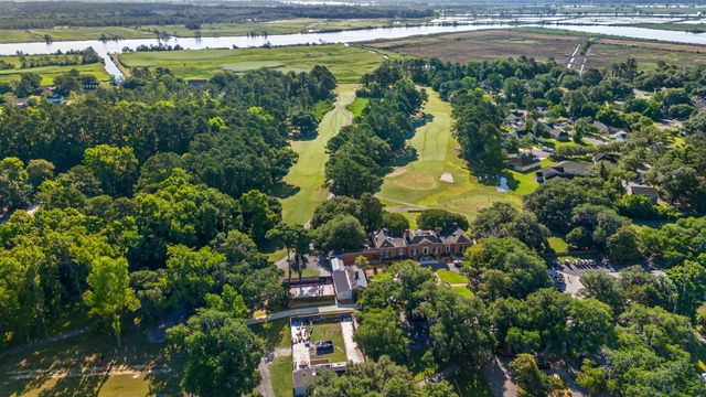 213 Jericho Ct., Georgetown, SC 29440