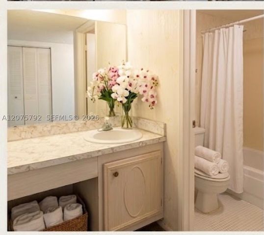 9400 Live Oak Pl 205, Davie, FL 33324