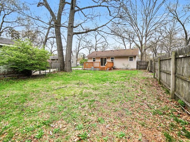 2492 Wesley Avenue, Muskegon Twp, MI 49442