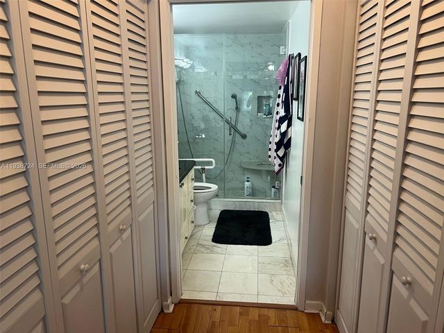 19877 E Country Club Dr 3101, Aventura, FL 33180