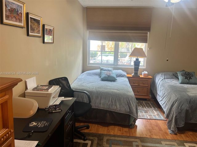 19877 E Country Club Dr 3101, Aventura, FL 33180