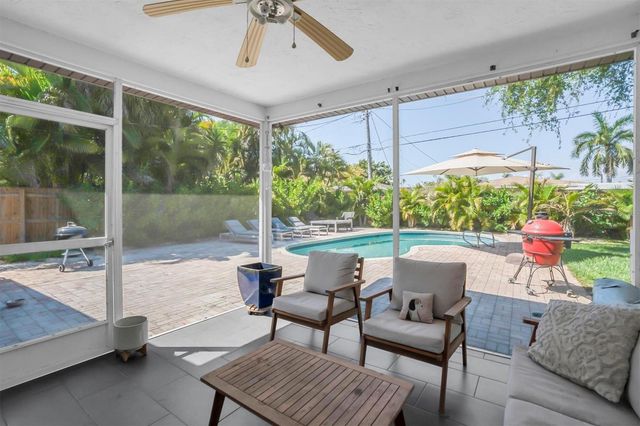 5909 4TH AVENUE N, St Petersburg, FL 33710