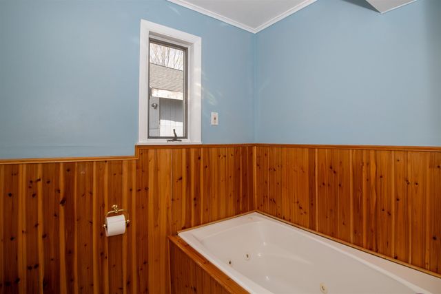 98 Circle Street, Barre City, VT 05641
