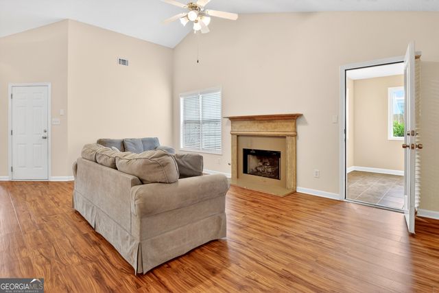 230 Courtyard Drive, Newnan, GA 30265