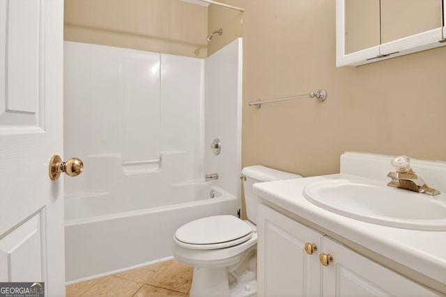230 Courtyard Drive, Newnan, GA 30265