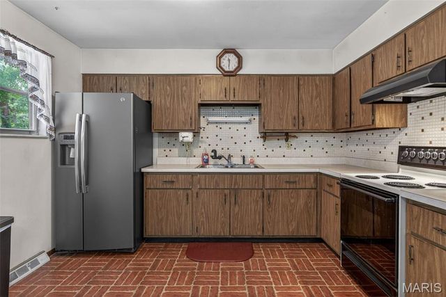 7727 Local Hillsboro Road, Cedar Hill, MO 63016