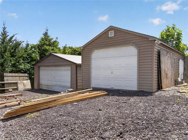 4701 Main Road West, Upper Milford Twp, PA 18049