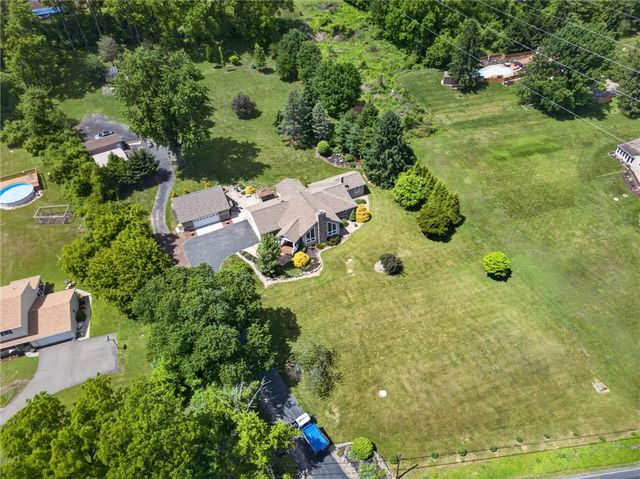 4701 Main Road West, Upper Milford Twp, PA 18049