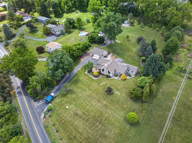 4701 Main Road West, Upper Milford Twp, PA 18049