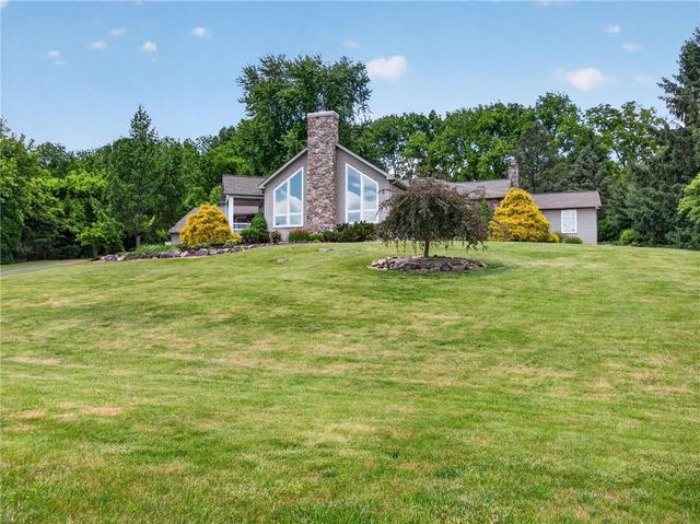 4701 Main Road West, Upper Milford Twp, PA 18049