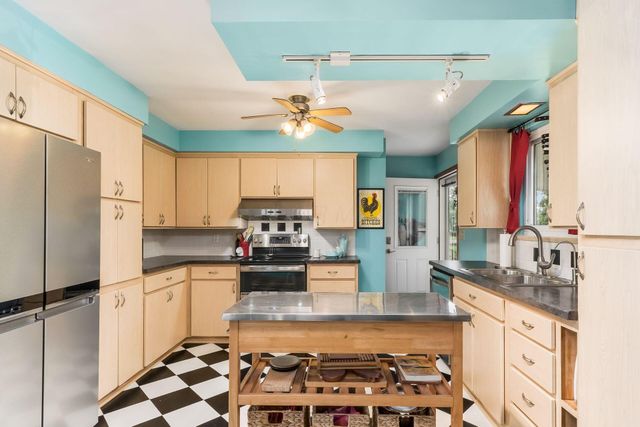 359 Buena Vista Drive, Johnstown, OH 43031