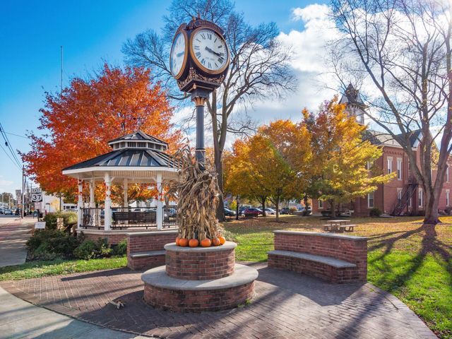 359 Buena Vista Drive, Johnstown, OH 43031