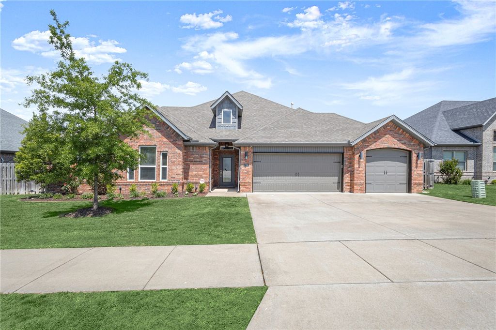 1721 Ella Place, Bentonville, AR 72713