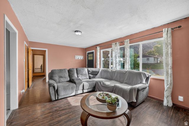 271 JACKSON AVE, Ogden, UT 84404