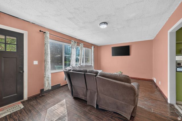 271 JACKSON AVE, Ogden, UT 84404