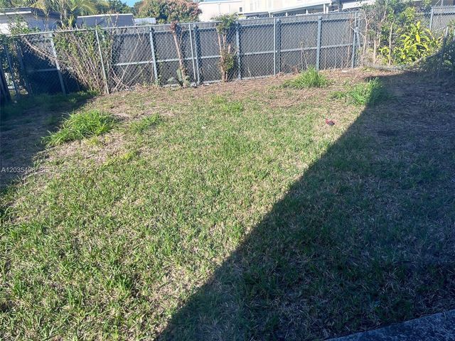 13495 SW 262nd St 13495, Homestead, FL 33032
