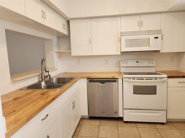 8416 BERNWOOD COVE LOOP 1612, Fort Myers, FL 33966