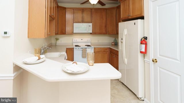 401 DEGAS CT, Williamstown, NJ 08094