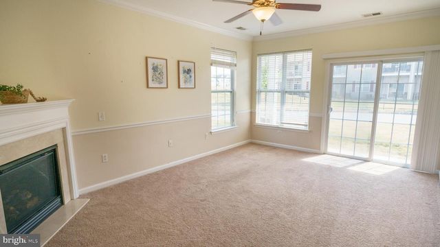 401 DEGAS CT, Williamstown, NJ 08094