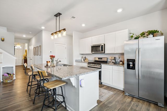 7360 Brady Ln, Antioch, TN 37013