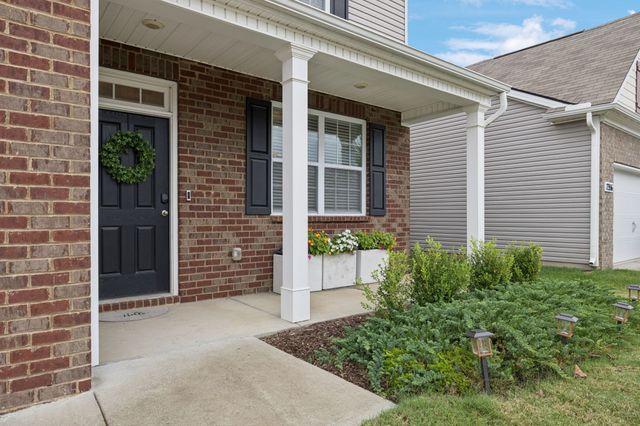 7360 Brady Ln, Antioch, TN 37013