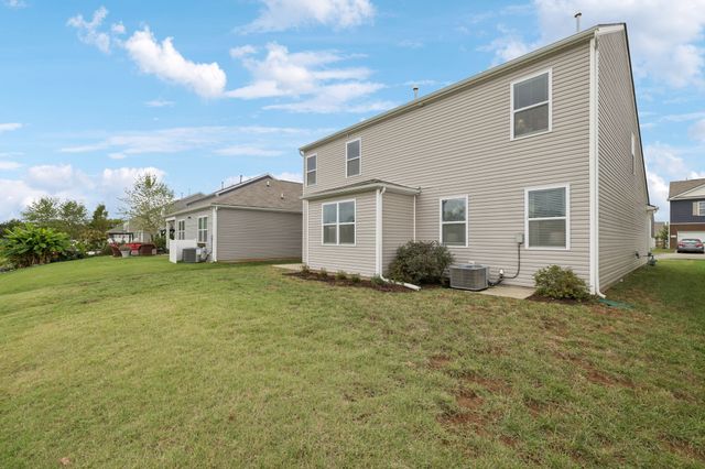 7360 Brady Ln, Antioch, TN 37013