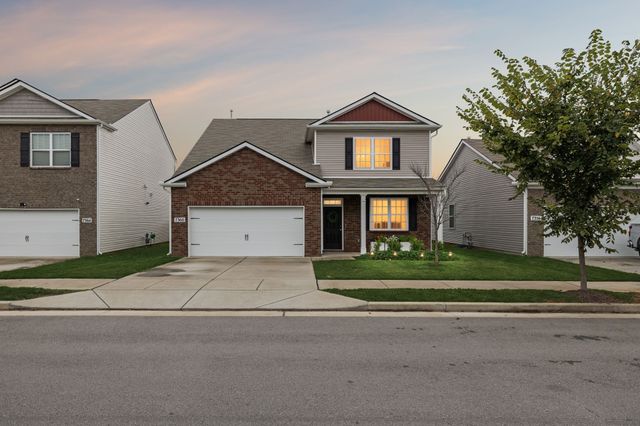 7360 Brady Ln, Antioch, TN 37013