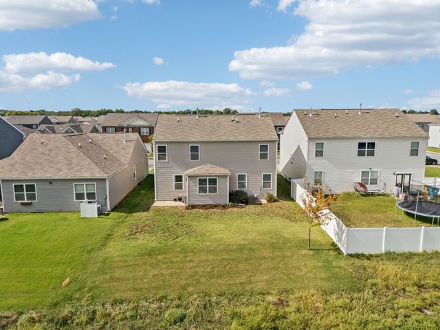 7360 Brady Ln, Antioch, TN 37013