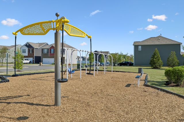 7360 Brady Ln, Antioch, TN 37013