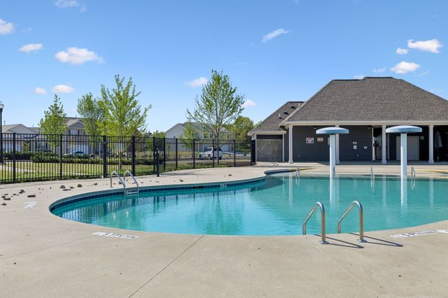 7360 Brady Ln, Antioch, TN 37013