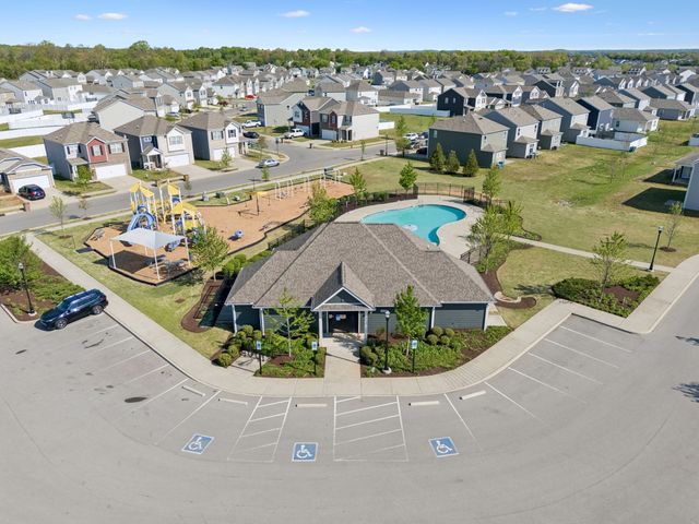 7360 Brady Ln, Antioch, TN 37013