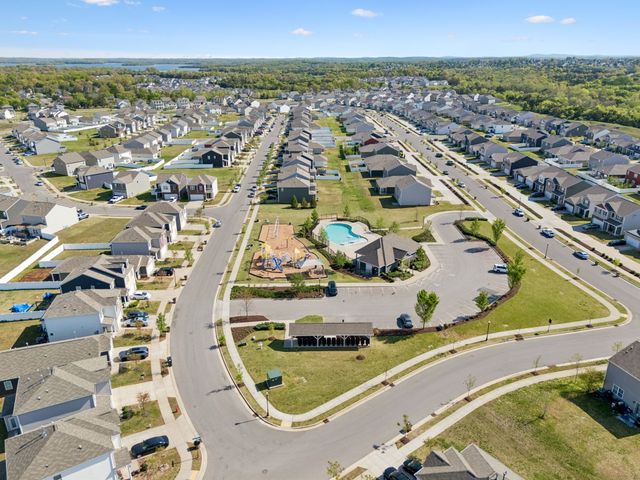 7360 Brady Ln, Antioch, TN 37013