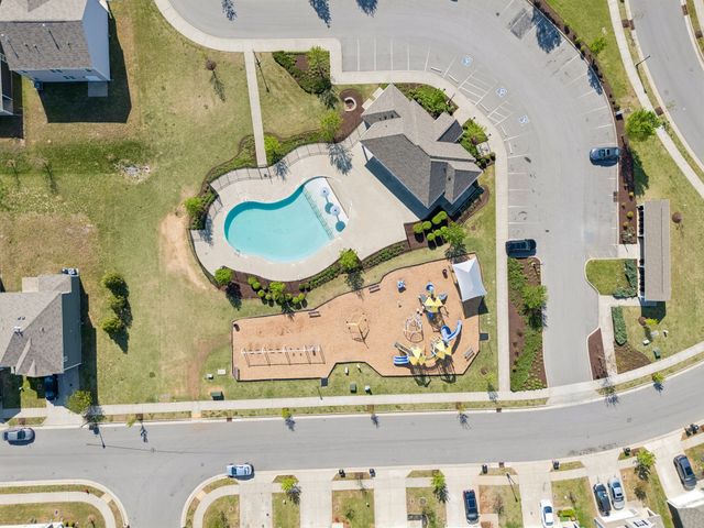 7360 Brady Ln, Antioch, TN 37013