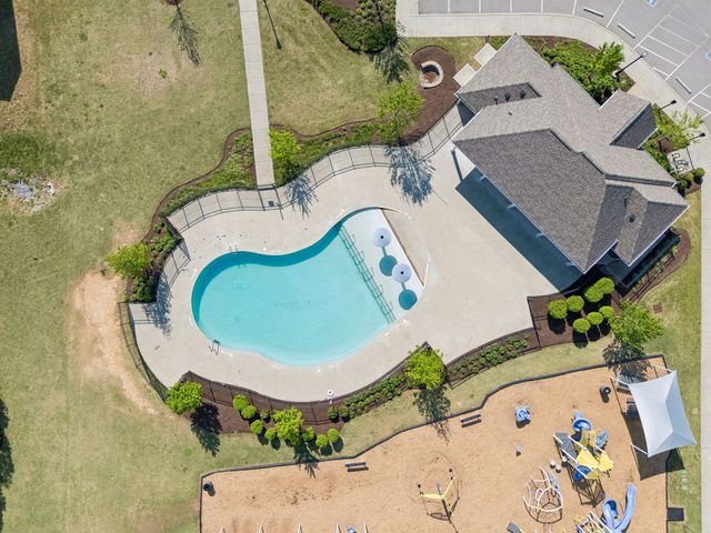 7360 Brady Ln, Antioch, TN 37013