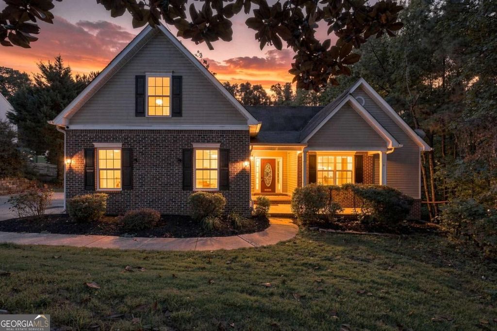 6749 Carriage Walk Lane, Flowery Branch, GA 30542 — photo 2