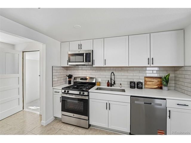 6900 W 55th Pl, Arvada, CO 80002