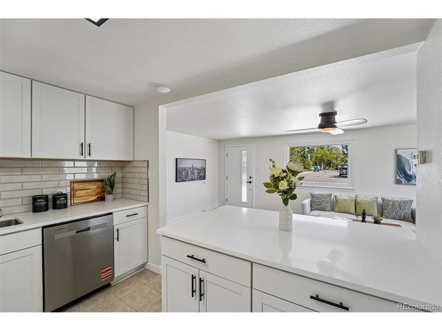 6900 W 55th Pl, Arvada, CO 80002
