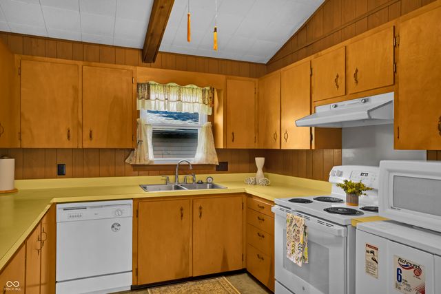 884 SE Ontario Trail, Greensburg, IN 47240