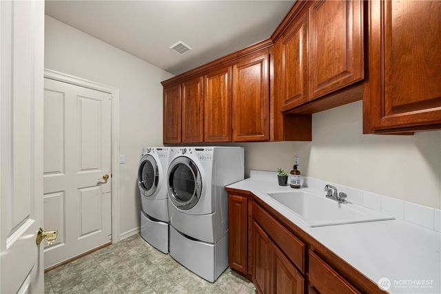 14922 145th Avenue Ct E, Orting, WA 98360