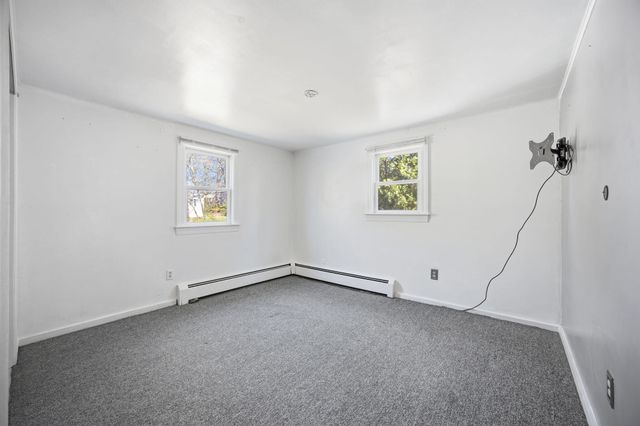 14 Saint Anns Lane, Falmouth, MA 02540