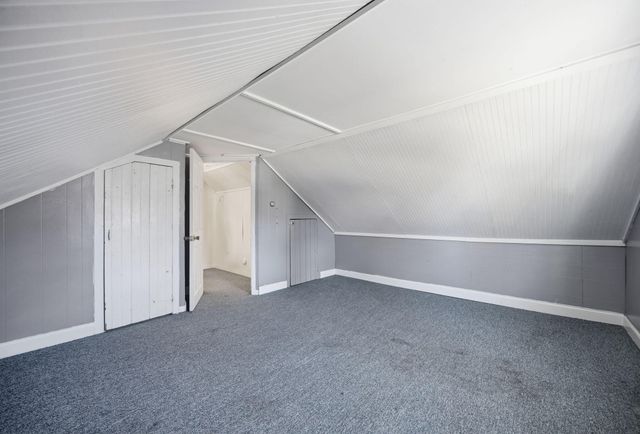 14 Saint Anns Lane, Falmouth, MA 02540