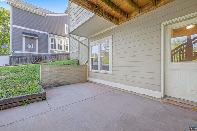 653 TYREE LN, Charlottesville, VA 22901