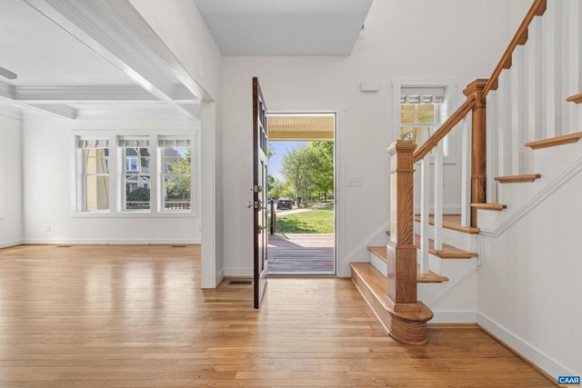 653 TYREE LN, Charlottesville, VA 22901
