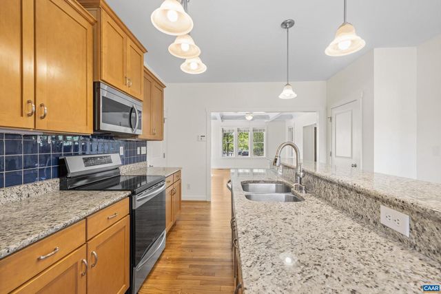 653 TYREE LN, Charlottesville, VA 22901