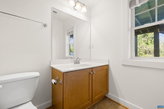 653 TYREE LN, Charlottesville, VA 22901